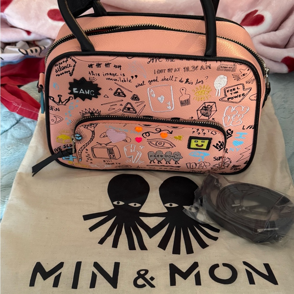 Min & Mon Pink Graphic Handbag